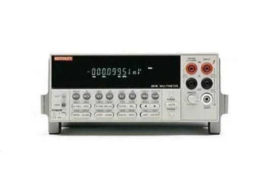 2001 系列具有 7 ? 位萬用表